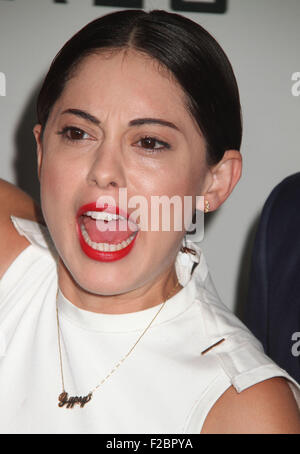 New York, New York, USA. 15. Sep, 2015. Schauspielerin ROSA SALAZAR besucht die New Yorker Premiere von der "Maze Runner: The versengen Studien statt am Regal E-Walk. Bildnachweis: Nancy Kaszerman/ZUMA Draht/Alamy Live-Nachrichten Stockfoto