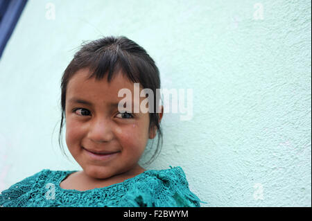 Maya indigene Mädchen in Panajachel, Solola, Guatemala. Stockfoto