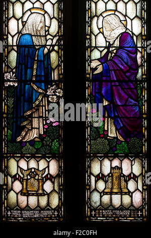 Glasmalerei in St. John the Baptist Church, Hugglescote, Leicestershire, England, UK Stockfoto