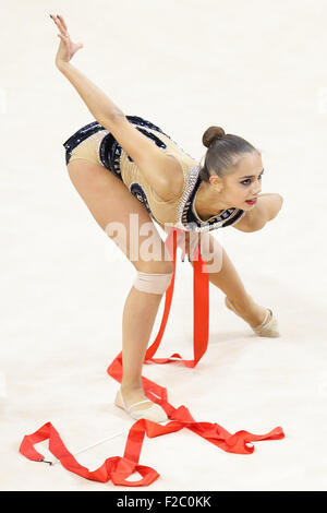 Stuttgart, Deutschland. 11. September, 2015. Margarita Mamun (RUS) Rhythmische Sportgymnastik: Allround-Finale der rhythmischen Gymnastik-WM in der Porsche Arena in Stuttgart, Deutschland. © AFLO/Alamy Live-Nachrichten Stockfoto