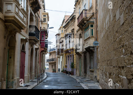 1. Januar 2015 In den renovierten Straßen von Birgu, Teil der drei Städte und die ersten Captal Malta vor Valletta Malta. Stockfoto