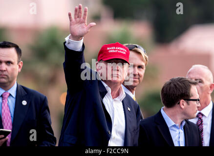 San Pedro, Kalifornien, USA. 15. Sep, 2015. DONALD TRUMP spricht bei einem Veteranen für ein starkes Amerika-Event an Bord der USS Iowa Liegeplatz im Hafen von Los Angeles. © Brian Cahn/ZUMA Draht/Alamy Live-Nachrichten Stockfoto