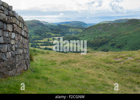 Hardknott römischen Kastells befindet sich auf dem Harknott Pass im Eskdale Tal im englischen Lake District, Cumbria, Großbritannien. Stockfoto