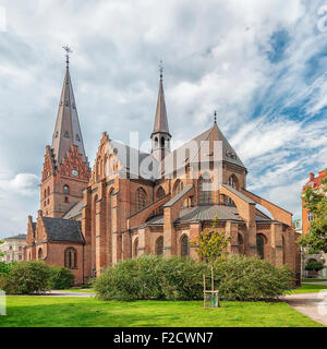 Ein Bild von der mittelalterlichen Kirche St. Peter in der schwedischen Stadt Malmö. Stockfoto