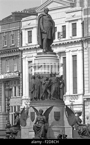 Daniel O'Connell Statue, irische politische Führer in der ersten Hälfte des 19. Jahrhunderts, die sich für katholische Emanzipation. Dublin, im Sinne des James Joyce 'Ulysses', Irland Stockfoto