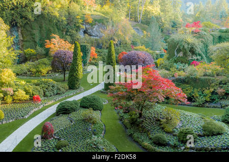 Der versunkene Garten, Butchart Gardens, Brentwood Bay, Vancouver Island, British Columbia, Kanada Stockfoto