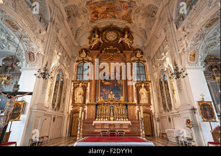 Barocken Hochaltar, 1700, Pfarrei Kirche des Heiligen Benedikt, Benediktbeuren, Oberbayern, Deutschland Stockfoto