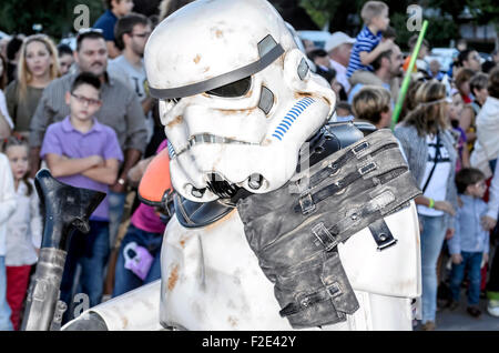 VII Trainingstag der spanischen Garnison 501st Legion, - StarWars-. Unbekannter Mann verkleidet von - Sandtrooper-. Stockfoto