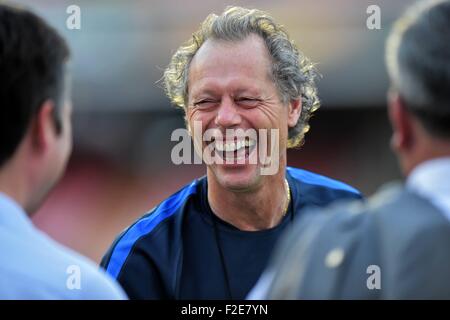 Neapel, Italien. 16. Sep, 2015. Europa League-Fußball-Pressekonferenz und Teamtraining für FC Brügge. Preud Michel Cheftrainer des FC Brügge Lachen Credit: Action Plus Sport/Alamy Live News Stockfoto