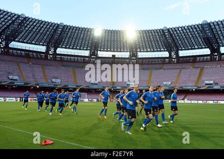 Neapel, Italien. 16. Sep, 2015. Europa League-Fußball-Pressekonferenz und Teamtraining für FC Brügge. Gesamtansicht von Club Brugge Fußballmannschaft üben Credit: Action Plus Sport/Alamy Live News Stockfoto