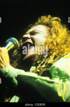 SIMPLY RED-UK-Gruppe mit Mick Hucknall im Jahr 1995 Stockfoto