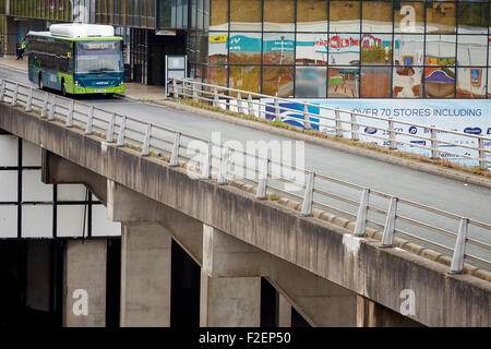 betrieben von Halton Transport und Arriva North West und Wales, eine ungelenkte Netzwerk gebaut als Teil der Neustadt Verlängerung des Laufs Stockfoto