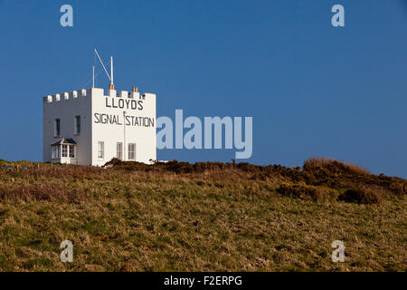 Die ehemaligen Lloyds Signal Station am Bass Punkt auf der Halbinsel Lizard, Cornwall, England, UK Stockfoto