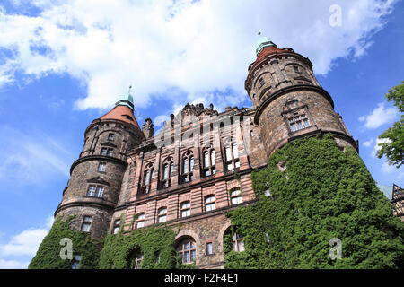 senken Sie das Schloss Fürstenstein, ehemalige deutsche Schloss Fürstenstein in der Nähe Walbrzych, Waldenburg, Schlesien, Polen, Europa Stockfoto