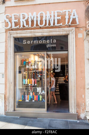 die Welt berühmten Sermoneta Handschuh-Shop in der Piazza di Spagna Roma Rom Latium Italien EU Europa Stockfoto