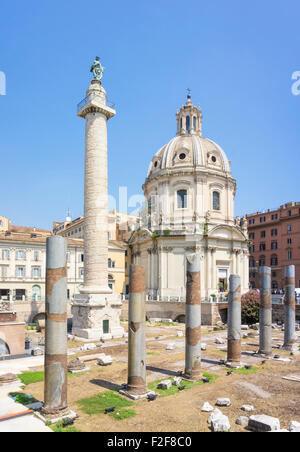 Trajans Säule im Forum sind Ruinen auf der Via dei Fori Imperiali in der Stadt von Rom Italien Roma-Lazio EU Europa Stockfoto