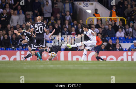 London, UK. 17. Sep, 2015. Europa-League. Tottenham Hotspur gegen FK Qarabag. Tottenham Hotspur Son Heung-Min sehen seine abgewehrt. Bildnachweis: Aktion Plus Sport/Alamy Live-Nachrichten Stockfoto