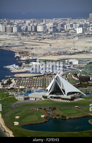 Dubai und Dubai Creek in den 1990er Jahren, vor dem großen Entwicklungsboom. Stockfoto