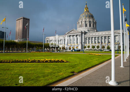 Fassade von San Francisco City Hall, Civic Center, San Francisco, Kalifornien, USA Stockfoto