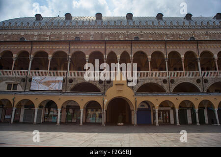 Padua, Italien - 28 AUGUST: Blick auf den Palazzo della Ragione am 28. August 2014 Stockfoto