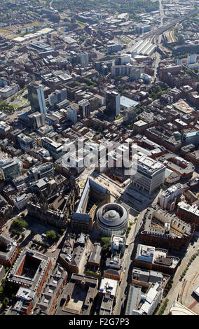 Luftaufnahme von Manchester City Centre vom Rathaus zurück zum Piccadilly Station, UK Stockfoto