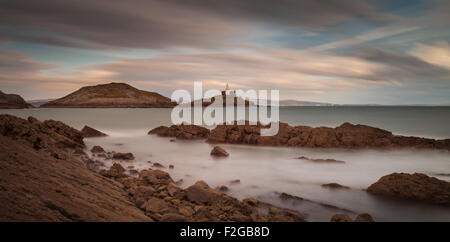 Blaue Flagge und Seaside Award Gewinner Armband Bay Beach ist nur um Mumbles Kopf auf der Gower Halbinsel in South Wales. Stockfoto