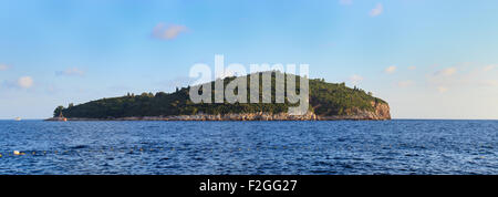 Blick auf Lokrum Insel in der Nähe von Dubrovnik, Kroatien Stockfoto