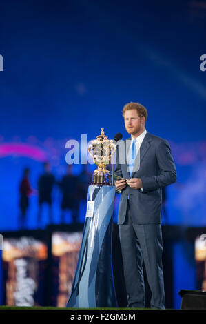 Twickenham Stadium, London, UK. 18. September 2015. Prinz Harry, Honorary President von England Rugby 2015 wird das Turnier offiziell eröffnet. Bildnachweis: Malcolm Park Leitartikel/Alamy Live-Nachrichten Stockfoto