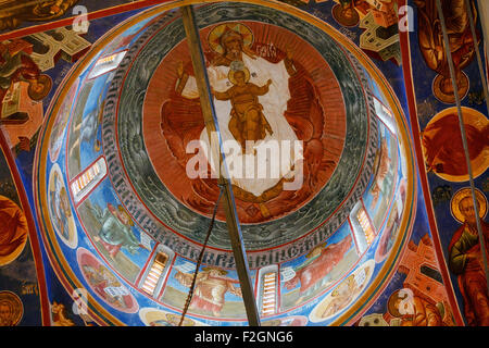 Kathedrale der Geburt der Gottesgebärerin (1222) Interieur, UNESCO-Weltkulturerbe, Susdal Stockfoto