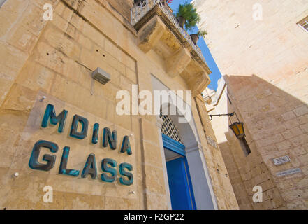 Mdina Glas anmelden Gebäude innerhalb der alten Stadtmauern Stockfoto