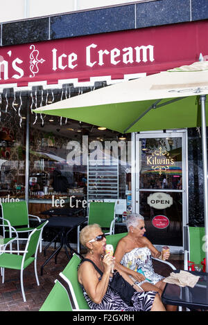 Delray Beach Florida, East Atlantic Avenue, Kilwin's Ice Cream, Senioren alte Bürger Rentner Rentner Rentner ältere Menschen, Erwachsene Erwachsene wom Stockfoto