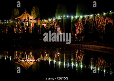 Barcelona, Spanien. 18. September 2015: Nächtliche Atmosphäre in Ciutadella Park während der 'Merce 2015"in Barcelona Credit: Matthi/Alamy Live-Nachrichten Stockfoto