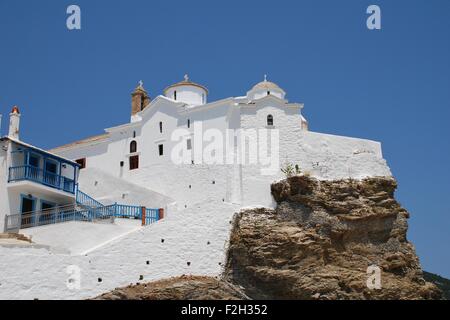 Die Kirche Panagia Tou Pyrgou in Skopelos-Stadt auf der griechischen Insel Skopelos - Hauptstandort der 2008 Film Mamma Mia. Stockfoto