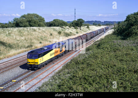 Colas Rail 60002 übergibt Pilning arbeiten 6V62 Tilbury Riverside - Llanwern Stahl leert sich auf 08.08.15. Stockfoto