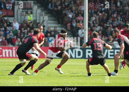 Rugby-Weltmeisterschaft 2015 - Tonga gegen Georgien haben ihr erste Spiel in der WM Spiel im Kingsholm Stadium Gloucester statt Stockfoto