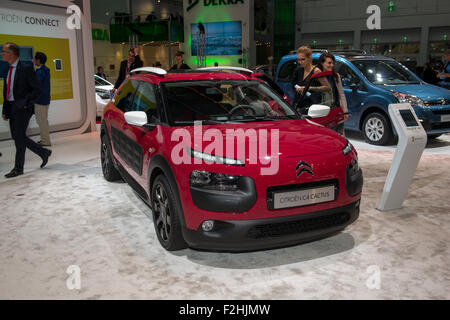 Frankfurt Internationale Automobil-Ausstellung (IAA) 2015. Citroen C4-Kaktus Stockfoto