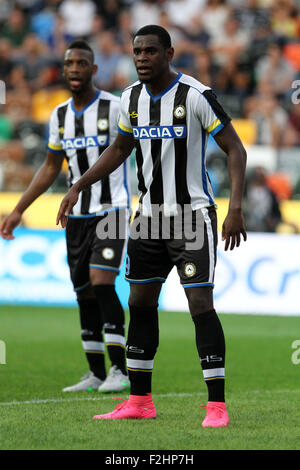 Udine, Italien. 19. September 2015. Udinese vorwärts Duvan Zapata sieht in der italienischen Serie A-Fußballspiel zwischen Udinese Calcio V Empoli im Friaul-Stadion am 19. September 2015 in Udine. Bildnachweis: Andrea Spinelli/Alamy Live-Nachrichten Stockfoto