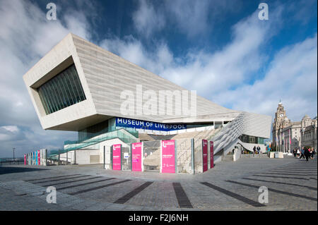 Das Museum von Liverpool, der Pier Head, Liverpool Waterfront, Liverpool, Merseyside, Großbritannien Stockfoto