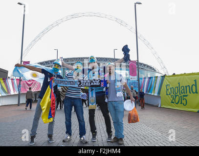 London, UK. 20. Sep, 2015. Rugby World Cup. Neuseeland gegen Argentinien. Fans vor Kick-off-Credit: Action Plus Sport/Alamy Live News Stockfoto