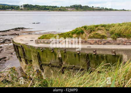 Verlassene Boote im Purton Schiff Friedhof am Ufer des Flusses Severn, wo Boote gekippt wurden, zwischen 1909 und in den 1970er Jahren eine Stockfoto