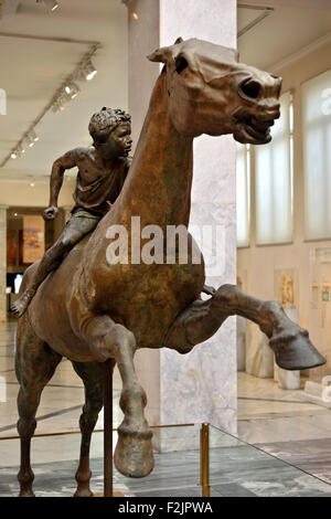 "Jockey von Artemision" (ca. 140 v. Chr.), Nationales Archäologisches Museum, Athen, Griechenland. Stockfoto