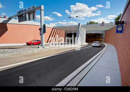 Die Eröffnung der 6 km langen Tunnel Blanka, dessen, der Bau dauerte acht Jahre und kostete 43 Milliarden Kronen, in Prag, Tschechische Republik, 19. September 2015. (CTK Foto/Vit Simanek) Stockfoto