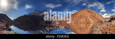 Gokyo Seen in Nepal Stockfoto