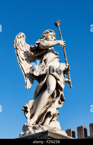 Engel mit dem Schwamm, Ponte Sant'Angelo Brücke, Rom, Italien Stockfoto