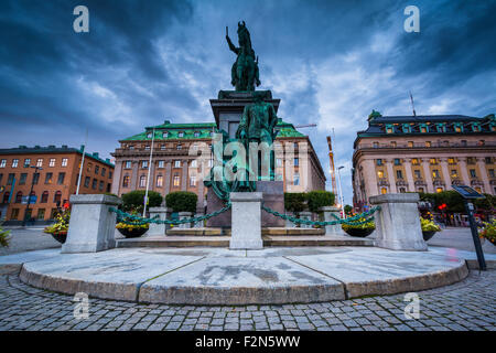 Statue von König Gustav II. Adolf am Gustav Adolfs Torg in Norrmalm, Stockholm, Schweden. Stockfoto