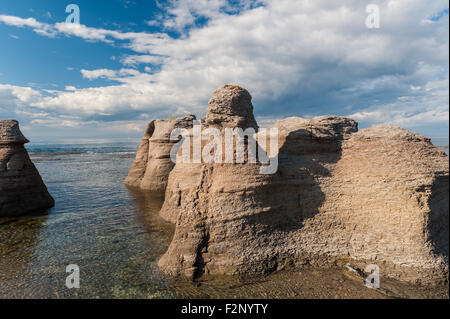 Monolithen schließen Ansicht Mingan Archipel National Park Reserve von Kanada, Quebec, Kanada Stockfoto