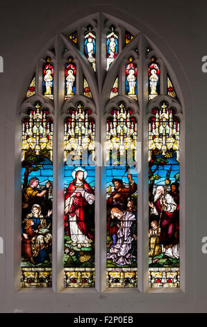 Glasfenster in der Kathedrale St. Nikolaus, Newcastle Upon Tyne, England, UK Stockfoto