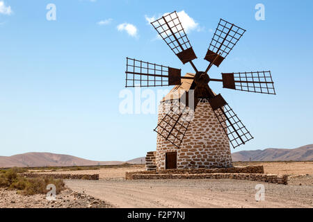 Windmühle in der Nähe von Tefia, Fuerteventura, Kanarische Inseln, Spanien Stockfoto