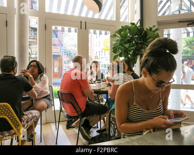 durch Chloe veganes Restaurant, Greenwich Village, New York, USA Stockfoto