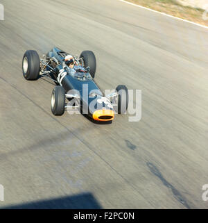 Jackie Stewart in seinem BRM-1964 Stockfoto